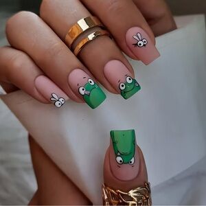 Cute Frog Nails